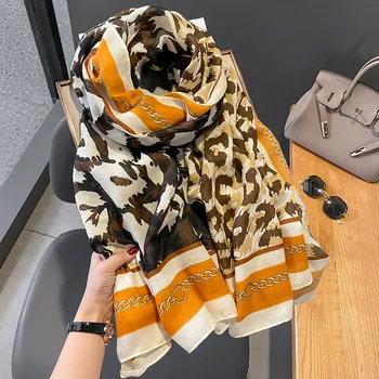 Новая модная версия шарфа с леопардовым принтом, женская осенне-зимняя термошаль двойного назначения для защиты от холода, длинный шарф
