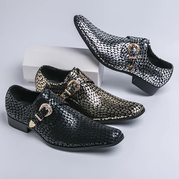 Новый мужской британский тренд Золотые кожаные ботинки Челси с пряжкой и острым носком Серебряные банкетные модельные туфли Черные мужские мокасины